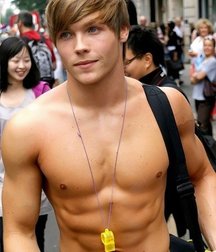 Billy's Hot Picks 914 Take your shirt off 5918acbc750f0.jpg