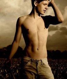 Billy's Hot Picks 914 Take your shirt off 5918accab8fe1.jpg
