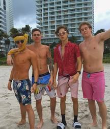 Billy's Hot Picks 926 Taylor Caniff 5921f0db71913.jpg