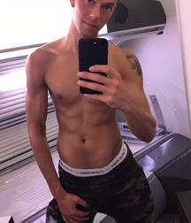 Billy's Hot Picks 944 592af4f068c09.jpg
