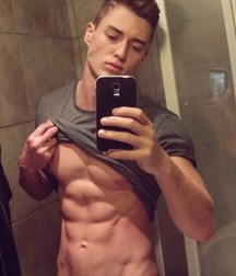Billy's Hot Picks 946 Selfies 592dfe7ccdab5.jpg