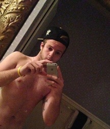 Billy's Hot Picks 946 Selfies 592dfe97636b8.jpg