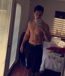Billy's Hot Picks 961 Austin Mahone 5934a33ed250c.jpg