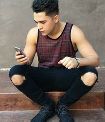 Billy's Hot Picks 961 Austin Mahone 5934a34a4f02c.jpg