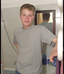 Cute Blond lad 5eb70c74212a4.jpg