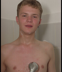 Cute Blond lad 5eb70d8c940b2.jpg