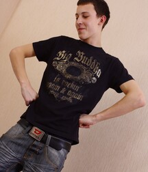 Cute brunet lad  5eb70e70a1d38.jpg