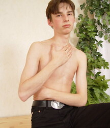 Skinny Boi Twink 5eb711e5398fe.jpg