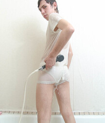 Cute boi, nice bussy 5eb71670d665d.jpg