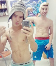 Huge Nipples 02 5734f894b4776.jpg