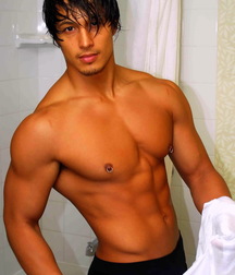 Pierced Nipples 02 5734fe3eb8d30.jpg