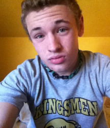 Selfies 02 573e1e3bead77.jpg