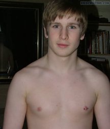 Pierced Nipples 03 5740e2d9bf1e6.jpg
