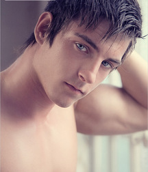Hot Ripped Lad 5743cc819a5a2.jpg