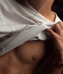 Pierced Nipples 05 5748e09e3c71b.jpg