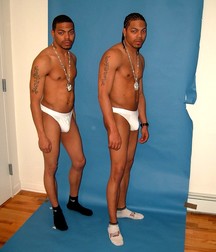 Twin Brothers 01 5748e5e53d350.jpg