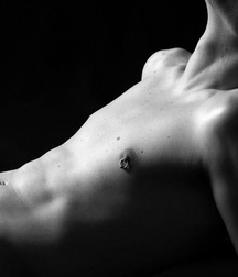 Pierced Nipples 06 574b8ccbb44f1.jpg