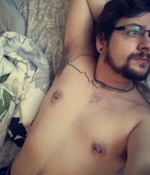 Pierced Nipples 07 574ceee4d5b99.jpg