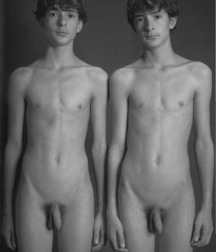 Twin Brothers 03 574cf153d43a6.jpg