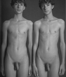 Twin Brothers 03 574cf17c2d1b5.jpg