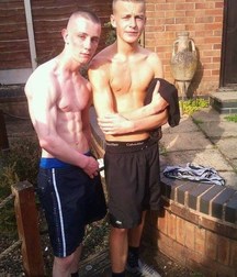 Twin Brothers 03 574cf17e6dc4b.jpg