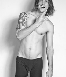 Long Hair Boys 15 57bf4157e7440.jpg