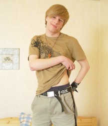 Aaron Blond Guy Set 57cca995ba89c.jpg