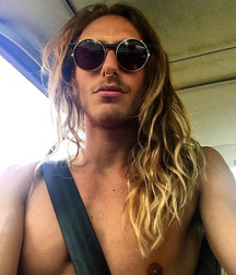 Long Hair Boys 18 57f599664136e.jpg