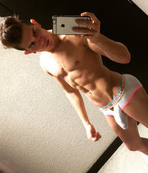 Undies 19 5864b51a091e3.jpg