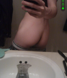 Selfie Time 4 5864bad9be7c3.png