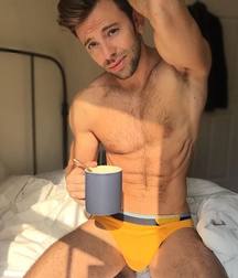 Undies 20 586b10062e0f0.jpg