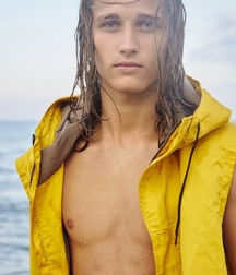 Long Hair Boys 22 586b18710eb22.jpg