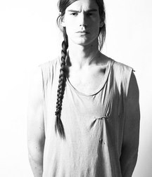 Long Hair Boys 23 586d960f69273.jpg