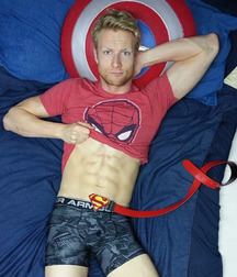 Geek Boys 16 586d9a6d2657a.jpg
