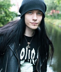 Long Hair Boys 24 5874929fc3e35.jpg