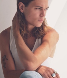 Long Hair Boys 24 587492a9db3fd.jpg