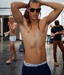 Long Hair Boys 25 58759ae2ec1ab.jpg