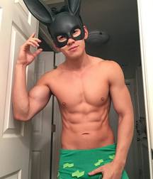 Geek Boys 20 58d75ba0c0d8f.jpg