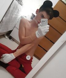 Geek Boys 20 58d75bcf37afe.jpg