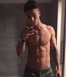 Tattoos 12 58ea8e8665f5b.jpg