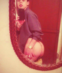 Selfie Time 13 58ea90975ec4d.png