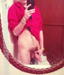 Selfie Time 13 58ea90bdee3eb.png