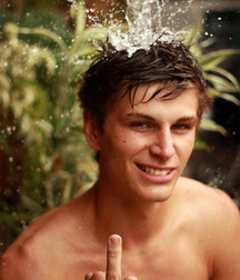 Bromance 06 58eb1feeec724.jpg