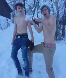 Bromance 06 58eb1ff9808e2.jpg