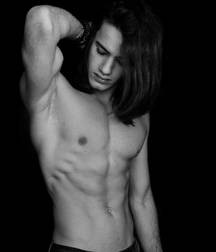 Long Haiy Boys 30 58edab7a5501f.jpg