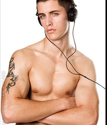 Vince and Vincent Muscle Studs Set 58f019e6bbc18.jpg