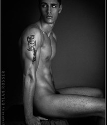 Vince and Vincent Muscle Studs Set 58f01a182f35f.jpg