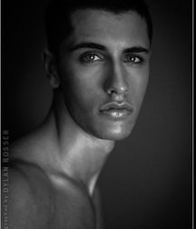 Vince and Vincent Muscle Studs Set 58f01a1a026e5.jpg