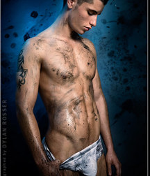 Vince and Vincent Muscle Studs Set 58f01a1b10f09.jpg