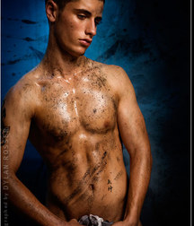 Vince and Vincent Muscle Studs Set 58f01a39f3d83.jpg